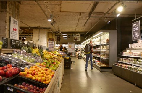 Bedrijven slaan handen ineen door te investeren in organisch supermarkt model